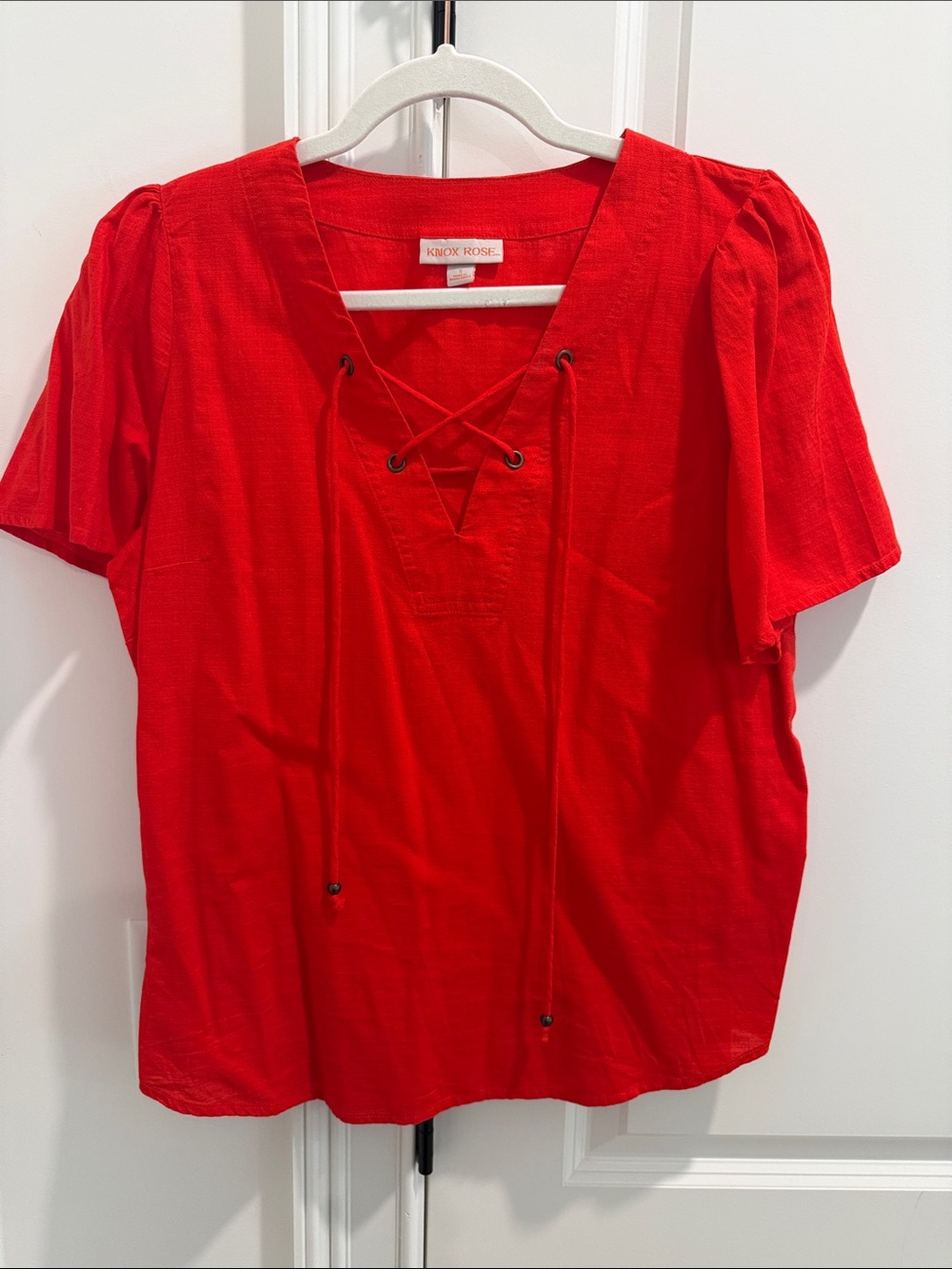 Knox Rose Red Lace-Up V-Neck Puff Sleeve Blouse